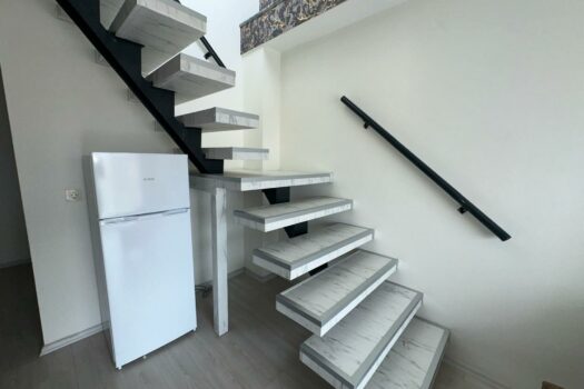 EFELER/KİRALIK SIFIR EŞYALI TERASLI DUBLEKS 3+1 DAİRE