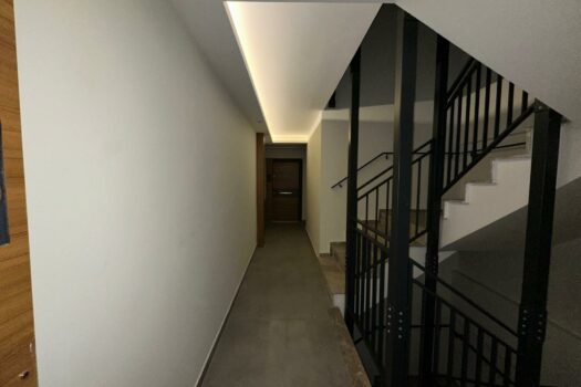 EFELER/KİRALIK SIFIR EŞYALI TERASLI DUBLEKS 3+1 DAİRE