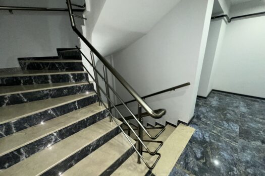 AYDIN-EFELER’DE/LÜKS SATILIK EŞYALI 1+1 DAİRE
