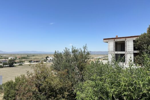 KOÇARLIDA VİLLA İMARLI SATILIK 584 M2 ARSA