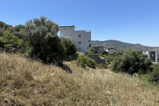 KOÇARLIDA VİLLA İMARLI SATILIK 584 M2 ARSA