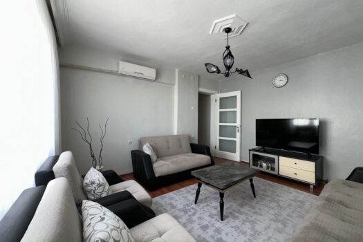 ZAFERDE//SATILIK 3+1 TADİLATLI 145M2 FERAH DAİRE