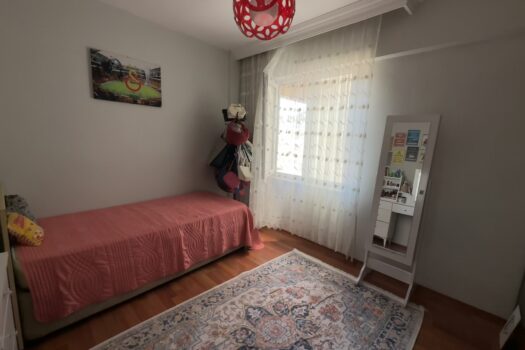 ZAFERDE//SATILIK 3+1 TADİLATLI 145M2 FERAH DAİRE