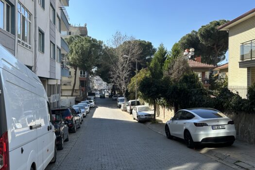 ZAFERDE//SATILIK 3+1 TADİLATLI 145M2 FERAH DAİRE
